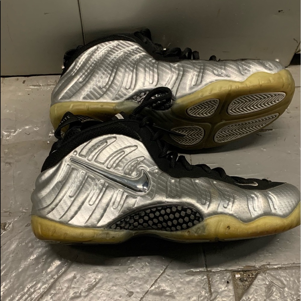 Silver Nike Foamposite